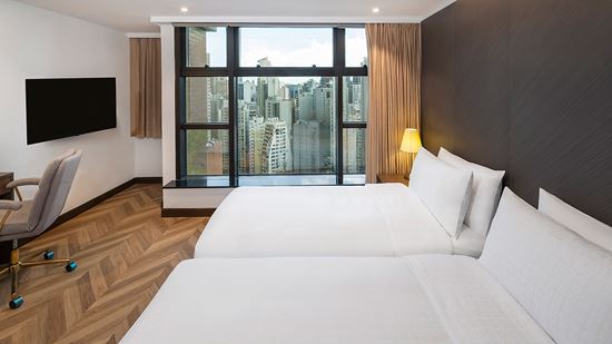 Two Bedroom Premier - Twin Bedroom City View