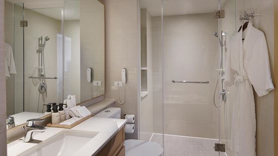 Studio - Bathroom
